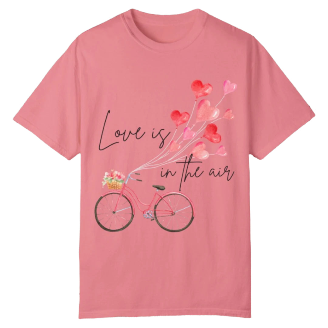 Love is in the air tee - Southern Obsession Co.