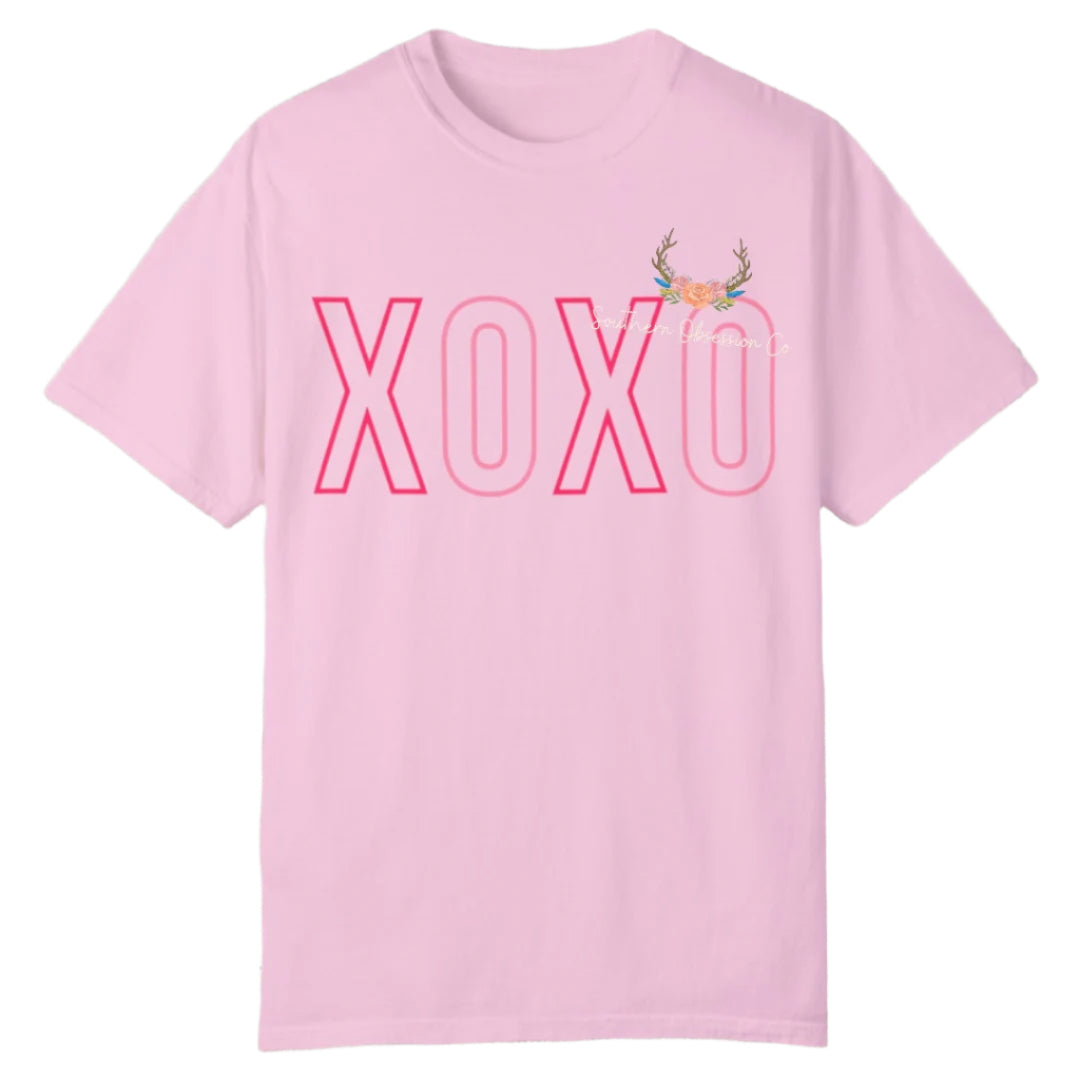 XOXO VDay Tee - Southern Obsession Co.