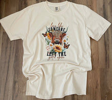  Sunflower Cow Head Tee - Southern Obsession Co. 