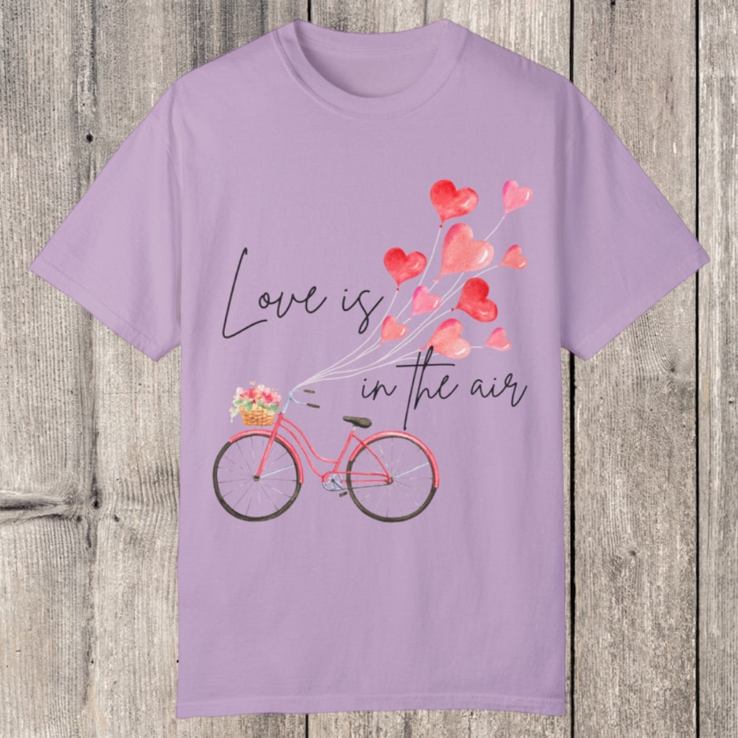 Love is in the air tee
