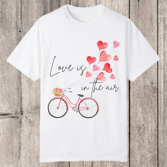 Love is in the air tee - Southern Obsession Co. 