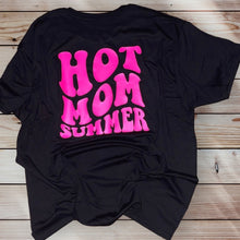Load image into Gallery viewer, Hot MOM Summer Tee
